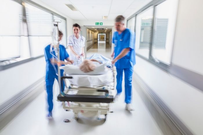 ФОМС разъяснил порядок оплаты экстренной помощи в федеральных медцентрах